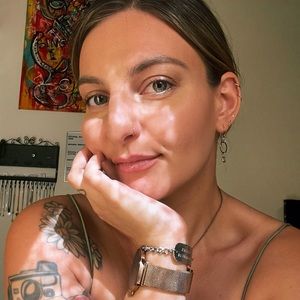 Meet your Posher, Aleah